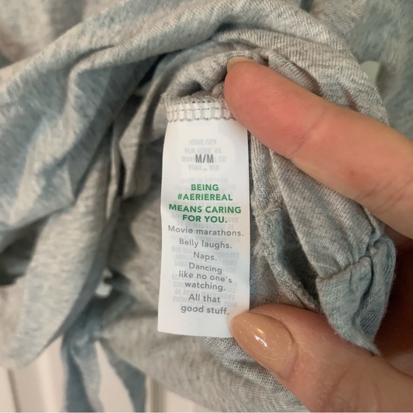 NWT Aerie Grey Tie Back Cropped Tee, size M - Picture 5 of 9